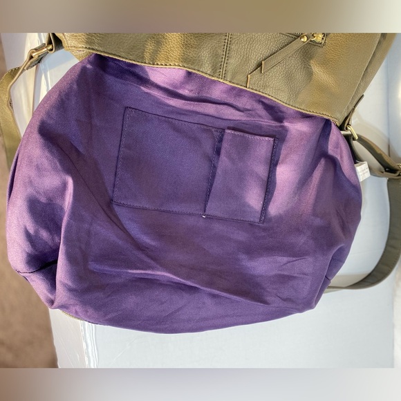 Target boho Crossbody purse, olive color - Picture 8 of 12